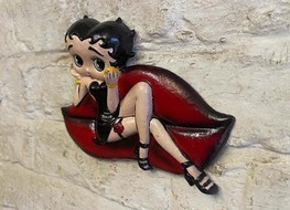 betty boop wall decoration